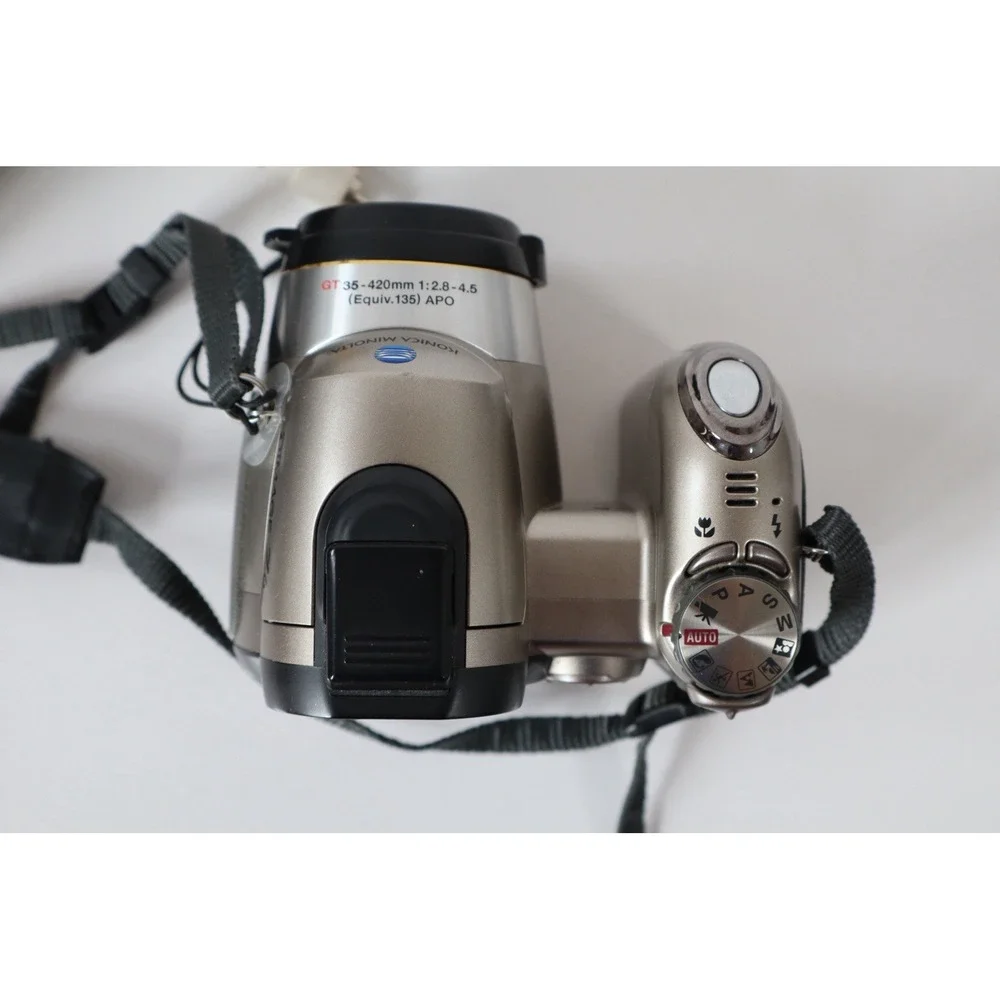 Konica Minolta DiMAGE Z6 6 MP Digital Camera, 12x Optical Zoom — Tested Works
